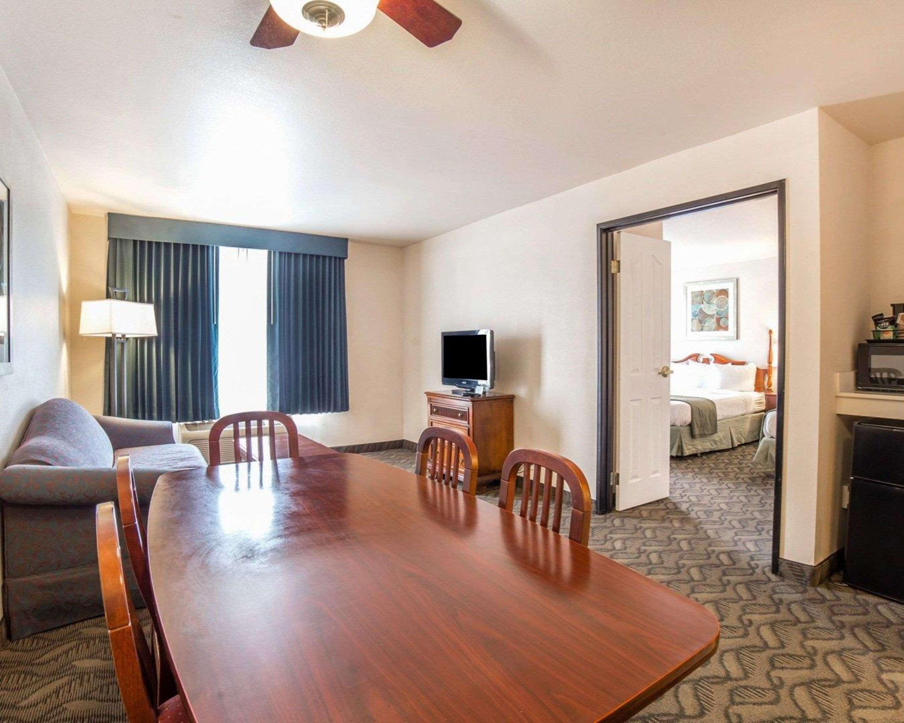 Quality Inn & Suites Airport West Salt Lake City Dış mekan fotoğraf